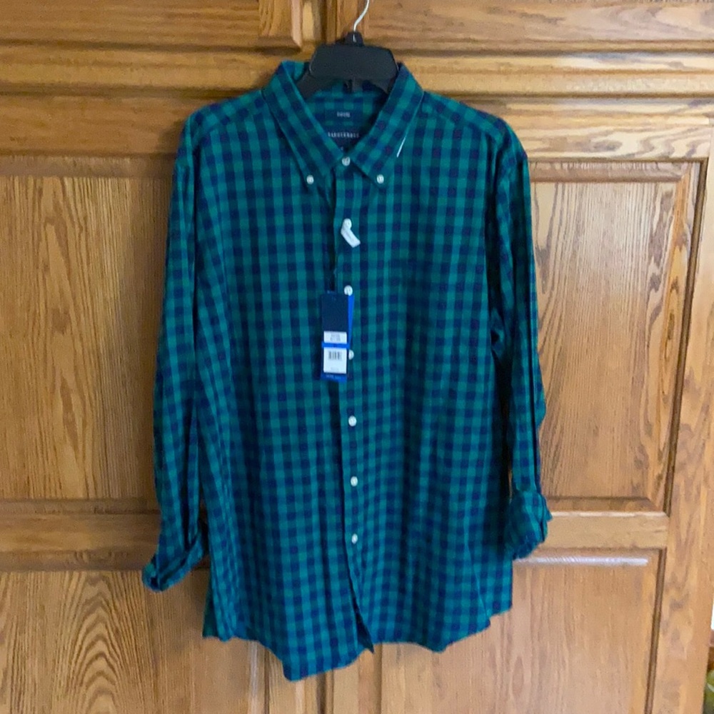 Men’s Saddlebred Oxford shirt.  NWT. Smoke free